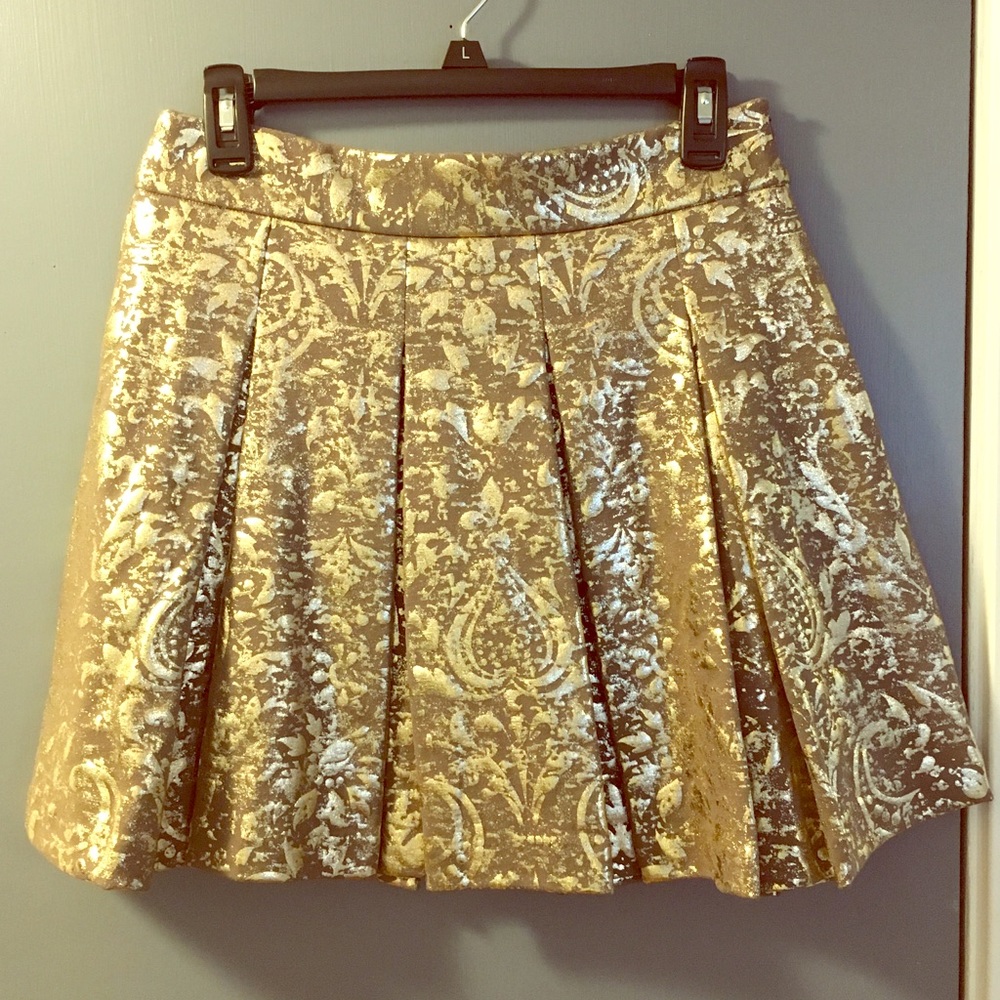 Gold jacquard skirt